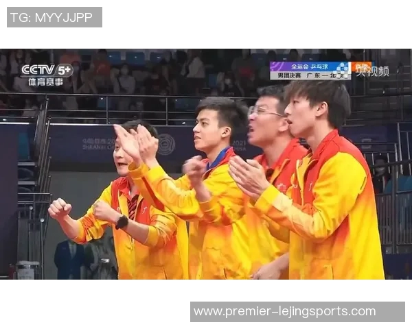 天津足球队球员的成长与挑战探索他们在赛场上的拼搏精神与团队合作 天津足球队球员的成长与挑战探索他们在赛场上的拼搏精神与团队合作